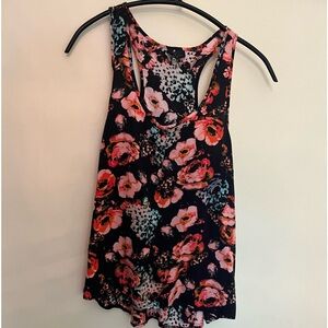 Hi Low racer back floral sleeveless top. Size 10.